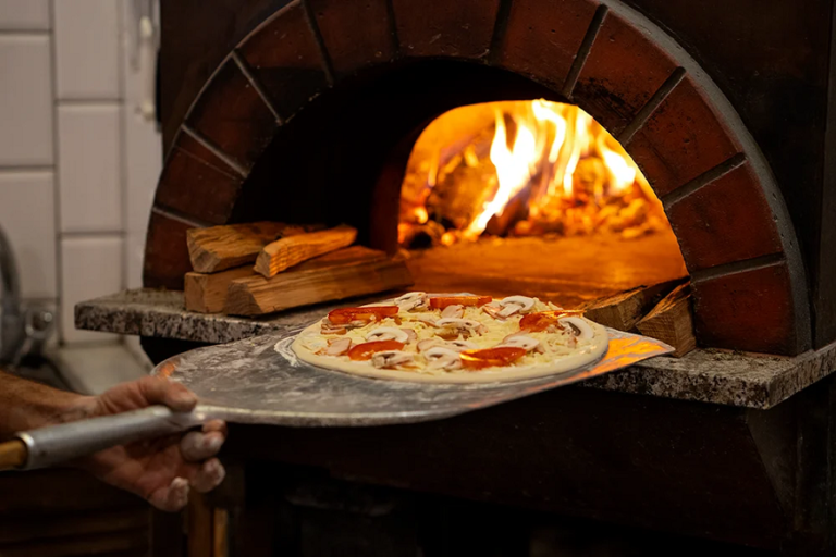 Italian pizza ovens